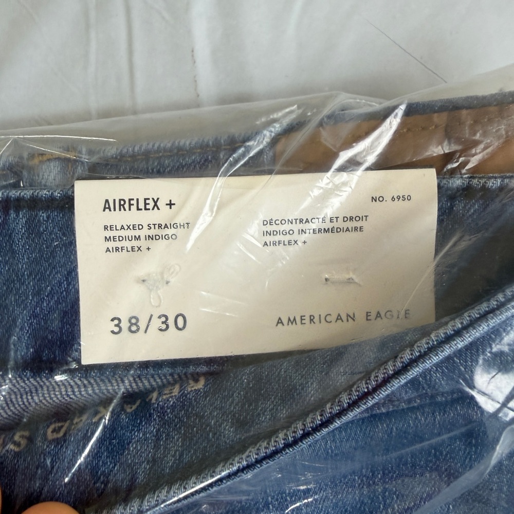 American Eagle Outfitters Men's Classic Blue Slim Straight Jeans - Picture 2 of 4